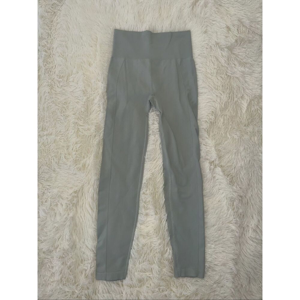 VB mint blue workout leggings size XS